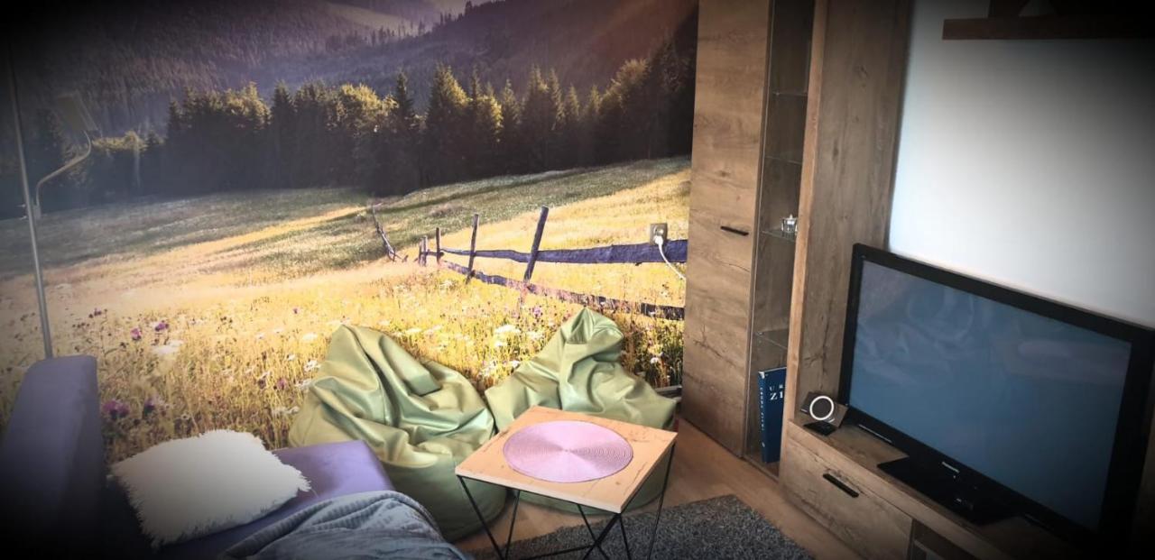 Apartament Wrzos Bieszczady Czarna  Esterno foto