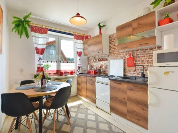 Apartament Wrzos Bieszczady Czarna  Esterno foto