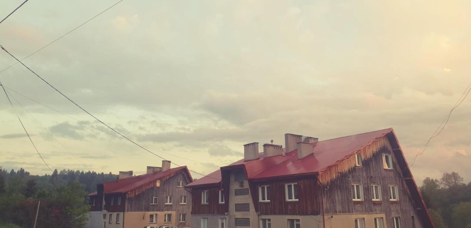 Apartament Wrzos Bieszczady Czarna  Esterno foto